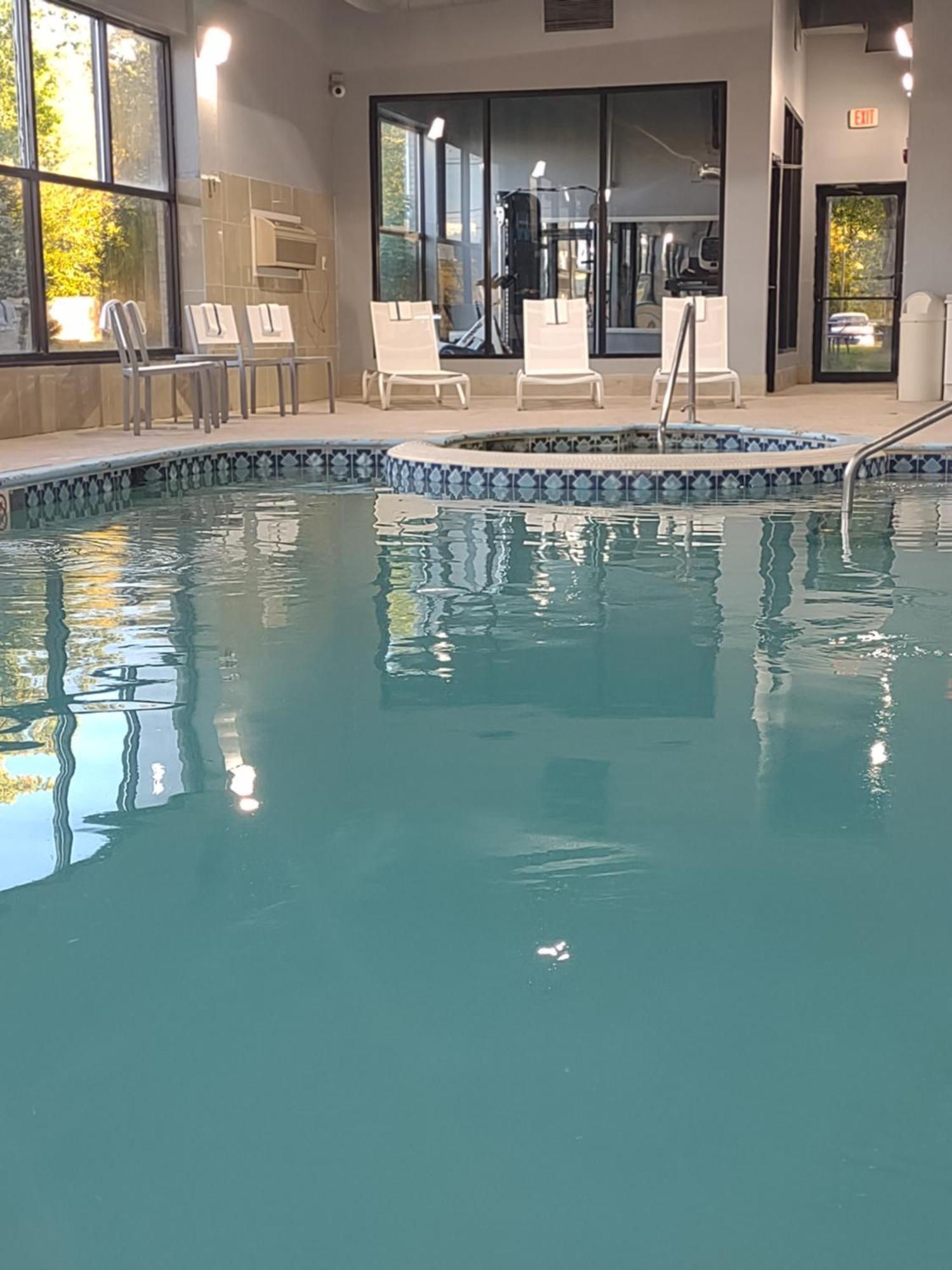 Baymont By Wyndham Flat Rock Hotel Exterior photo